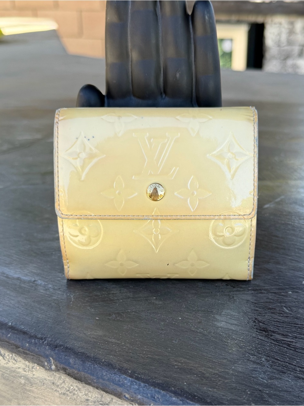 Louis Vuitton Vernis Compact Wallet